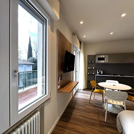 Skyline Appartement *