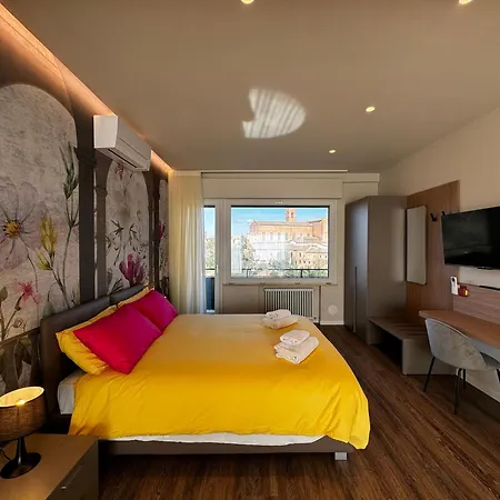 Апартаменты Skyline *